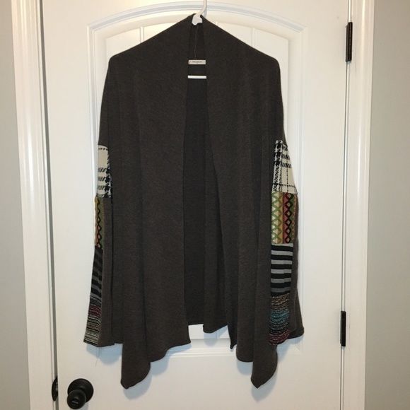 12PM By Mon Ami Waterfall Cardigan Size Medium - Picture 1 of 6